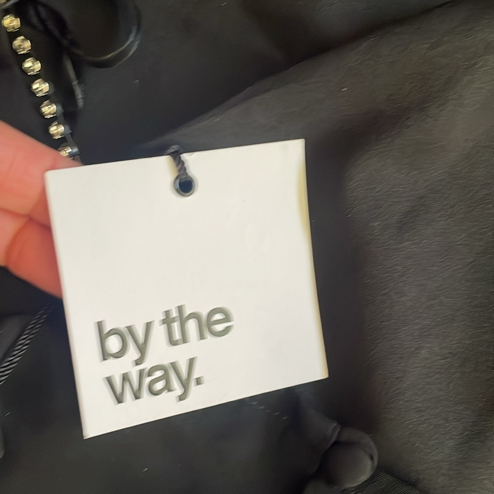 NWT Rhinestone Strap Crop Top - Picture 7 of 8